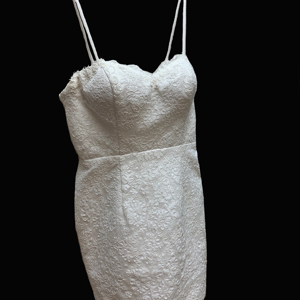 Short and Sexy Wedding Dress